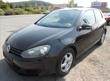 Volkswagen - Golf