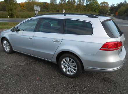 Volkswagen - Passat