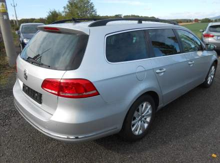 Volkswagen - Passat