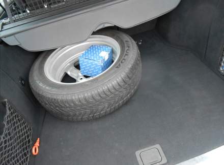 Mercedes-Benz - C-class