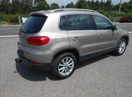 Volkswagen - Tiguan