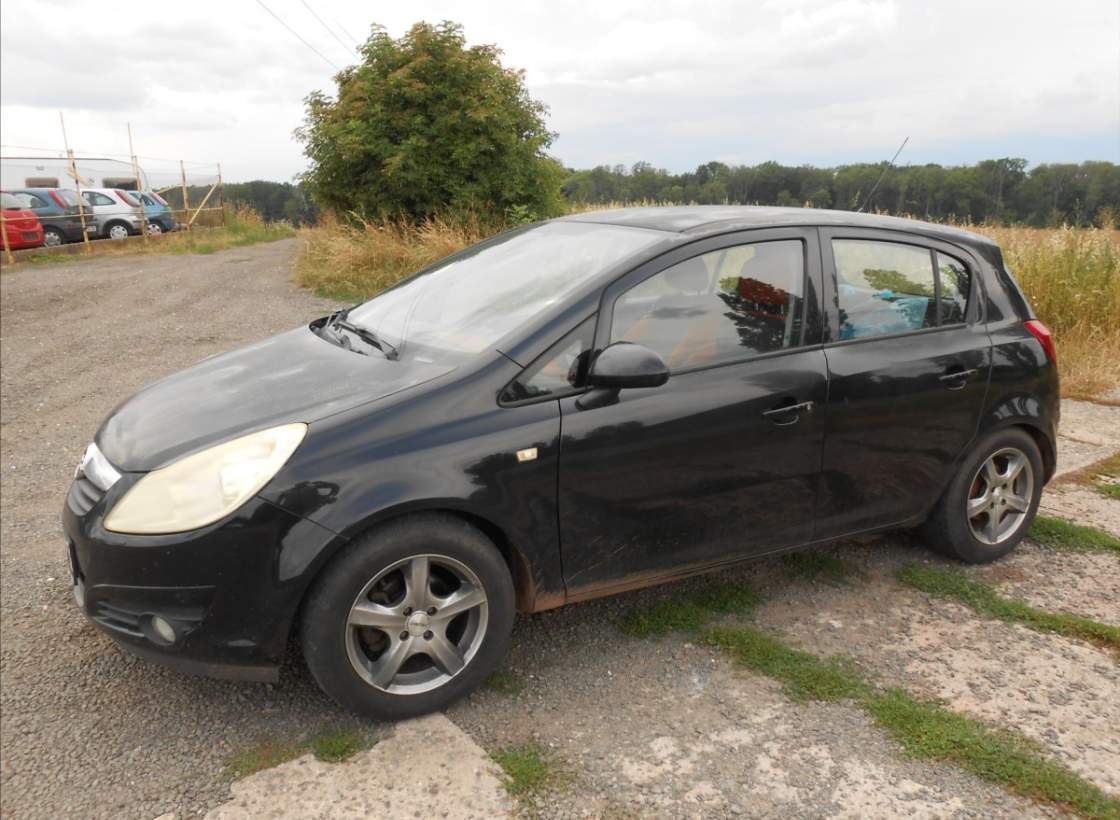 Opel - Corsa