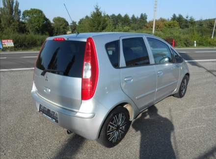Mitsubishi - Colt