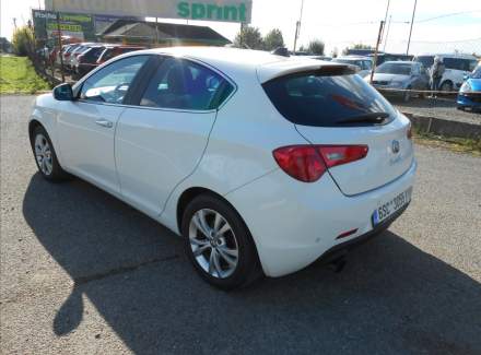 Alfa Romeo - Giulietta