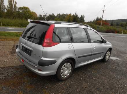 Peugeot - 206