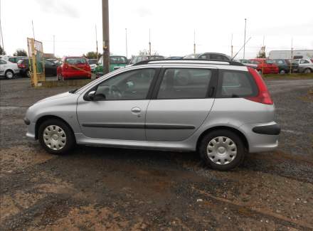 Peugeot - 206