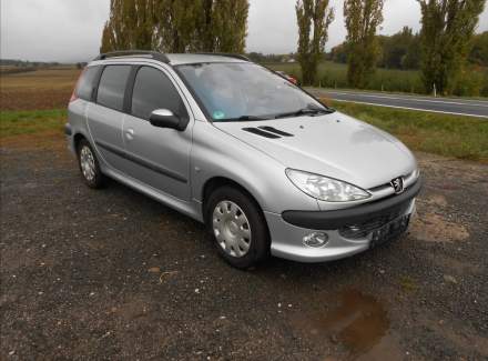 Peugeot - 206