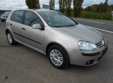 Volkswagen - Golf