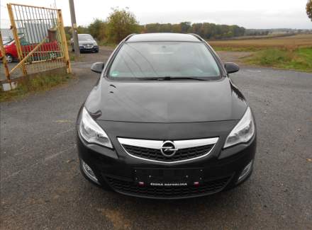 Opel - Astra