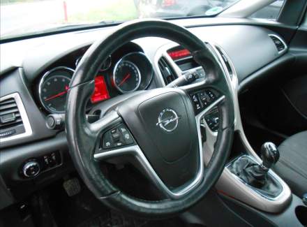 Opel - Astra