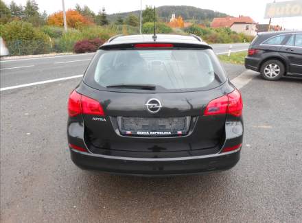 Opel - Astra