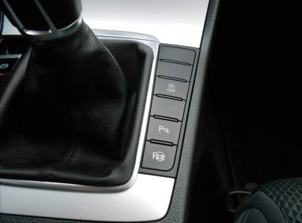 Volkswagen - Passat CC