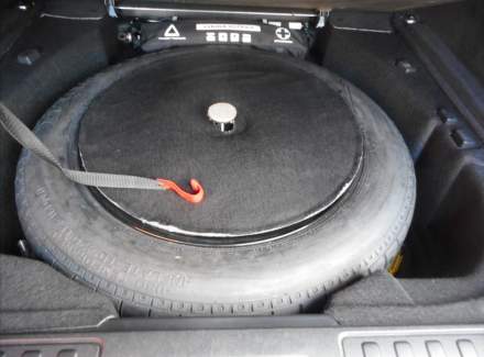 Land Rover - Range Rover