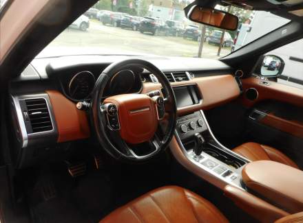 Land Rover - Range Rover