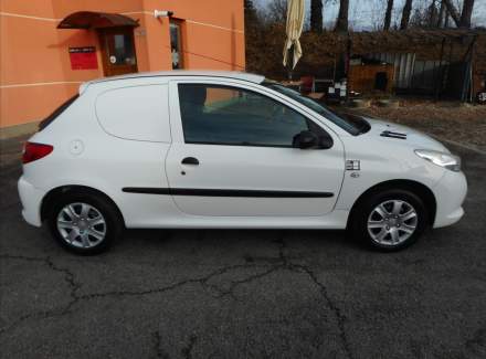 Peugeot - 206