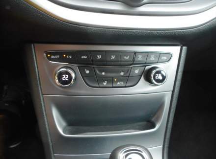 Opel - Astra