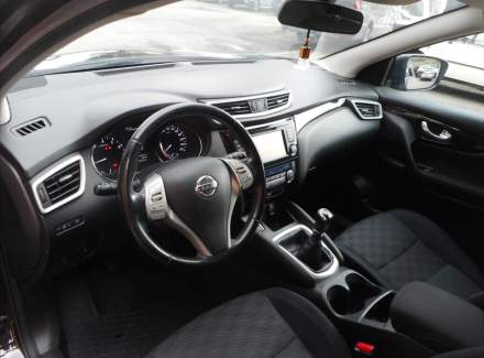 Nissan - Qashqai