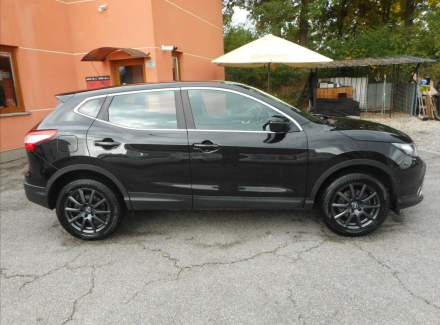 Nissan - Qashqai