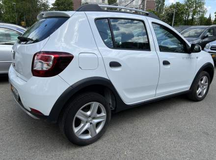 Dacia - Sandero