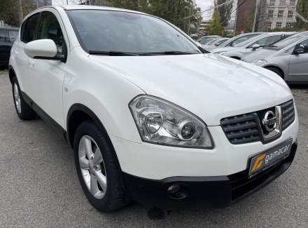 Nissan - Qashqai