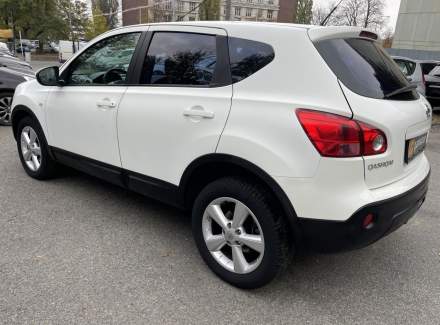 Nissan - Qashqai