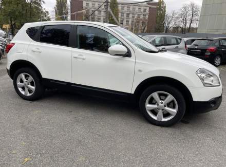 Nissan - Qashqai