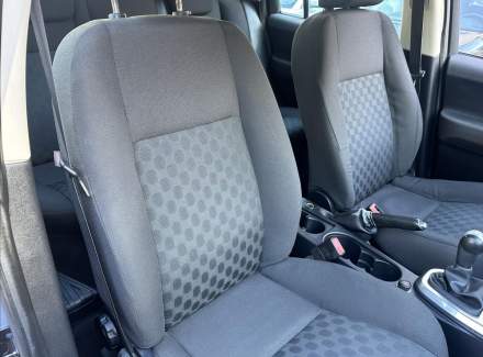 Land Rover - Freelander