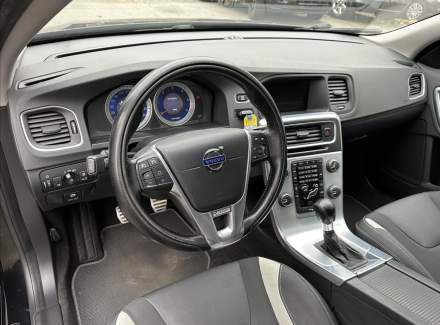 Volvo - V60