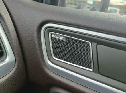 Volkswagen - Touareg