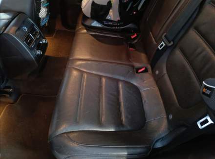 Volkswagen - Touareg