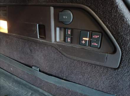 Volkswagen - Touareg