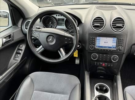 Mercedes-Benz - M-class