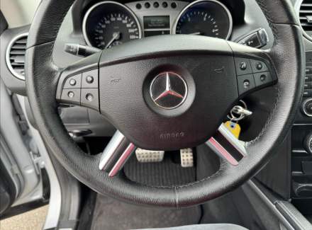 Mercedes-Benz - M-class