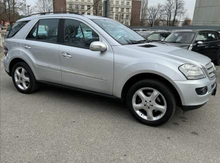 Mercedes-Benz - M-class