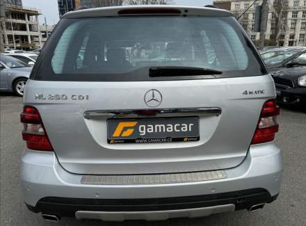 Mercedes-Benz - M-class