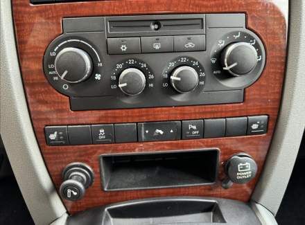 Jeep - Grand Cherokee