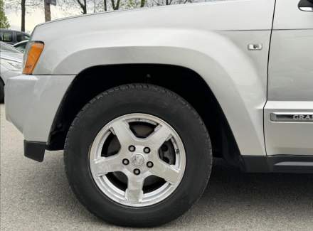 Jeep - Grand Cherokee