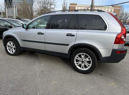 Volvo - XC90