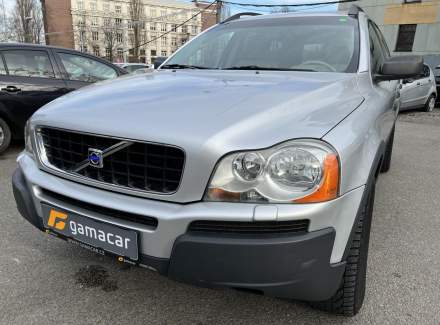 Volvo - XC90