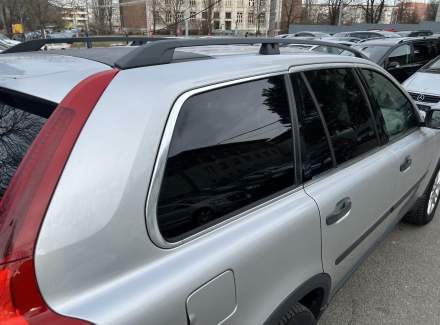 Volvo - XC90