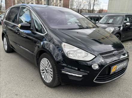 Ford - S-MAX
