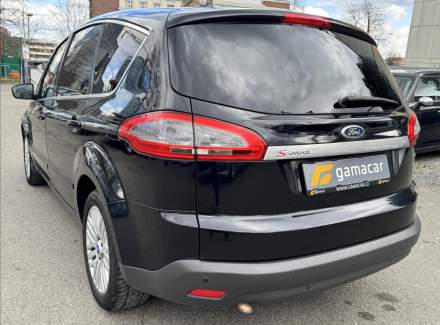 Ford - S-MAX