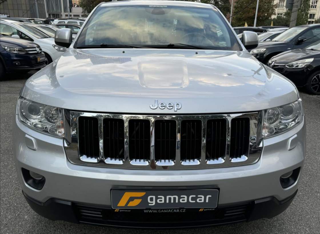 Jeep - Grand Cherokee