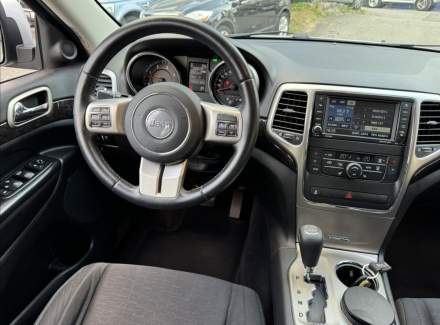 Jeep - Grand Cherokee