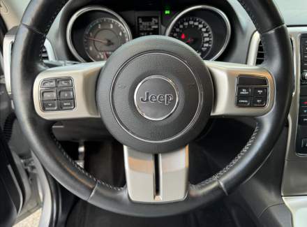 Jeep - Grand Cherokee