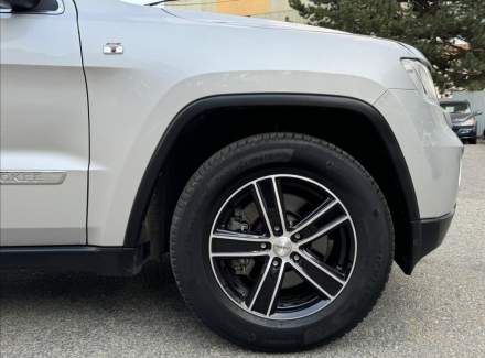 Jeep - Grand Cherokee