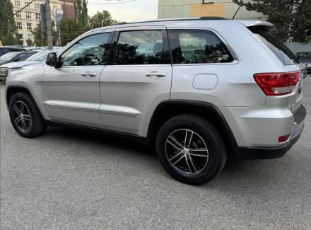 Jeep - Grand Cherokee