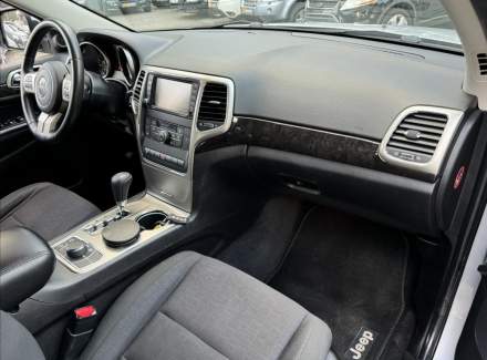 Jeep - Grand Cherokee