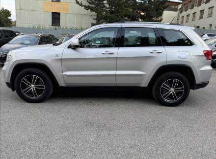 Jeep - Grand Cherokee