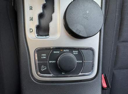 Jeep - Grand Cherokee